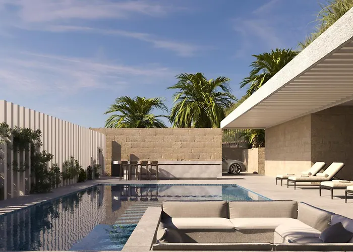 White Lotus فيلة Selca (Brac)