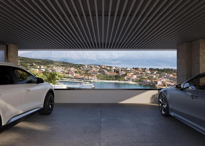 White Lotus فيلة