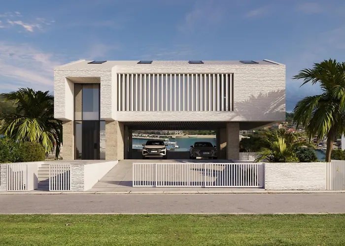 White Lotus فيلة *